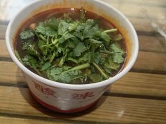 -郎吞虎咽酸辣粉(第一桥店)