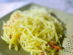 酸辣土豆丝-彭秉兰豆花烤鱼(文化园店)