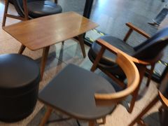 大堂-星巴克(广州光明广场店)