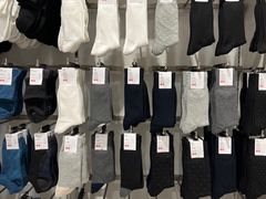 -优衣库(上海金桥国际商业广场店)