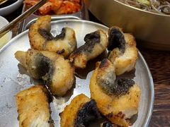 -围炉肉舍•炭烤活鳗•丹东海鲜烤肉(步行街店)