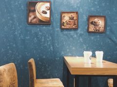 -WOW coffee
