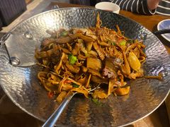 -雀舞云南菜(天津天河城购物中心店)