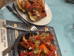 -金马门国际美食百汇(珞喻路店)