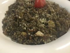 墨鱼汁海鲜烩饭-VITELLO意大利料理(崂山路店)