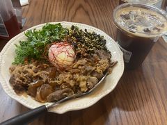 -CowCow其其·牛杂咖啡公司(六运店)