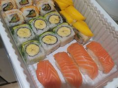 -顾村公园3号门停车场