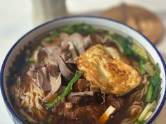 -镇南锅盖面馆(解放路店)