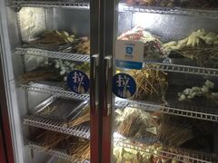-两角签串串香十一年老字号(机场路店)