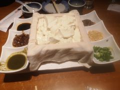 -95号酱骨·一块豆腐(展春园西路店)