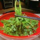 在烤鸭店吃脆皮烧鸡是什么样的体验？