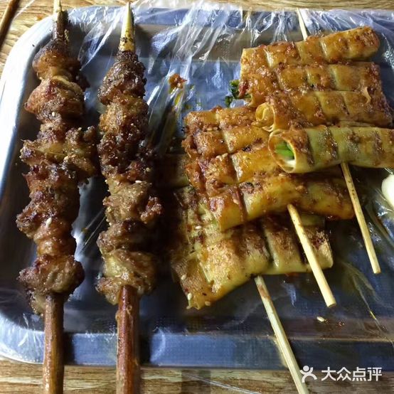 喜子东北火锅烧烤