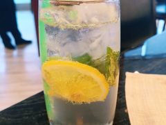 -东方红海鲜百汇(国际大厦店)