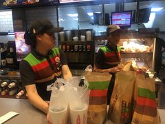 -汉堡王(梅村服务区南店)