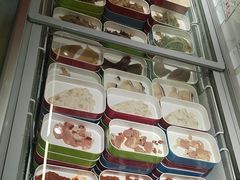 -嘎琉鲜切牛肉自助火锅