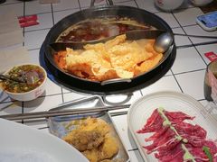 -热火朝天鲜切牛肉火锅(南强街巷店)