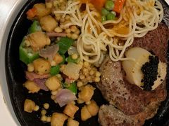 -豪客来牛排(中央花苑店)