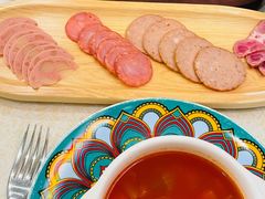 -城堡俄式西餐厅(中央大街索道店)