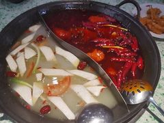 -鸿姐老火锅(疁城新天地店)