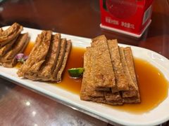 -雅侃酒店(琼花大厦店)