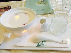 -燕庭·纯燕窝·甜品下午茶(南京西路店)