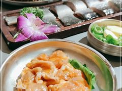 -围炉肉舍•炭烤活鳗•丹东海鲜烤肉(步行街店)