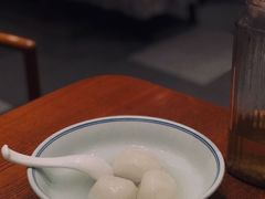 招牌团子-翠山·映月湖景餐厅(映月湖公园店)