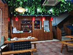 大堂-三里屯土灶炖公鸡地锅鸡(江东店)