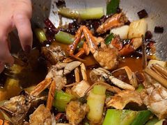 -七欣天香辣蟹火锅(上海银亿滨江店)