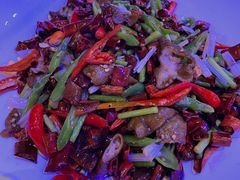 -临界音乐酒馆·小龙虾·江湖菜(华熙LIVE·鱼洞店)