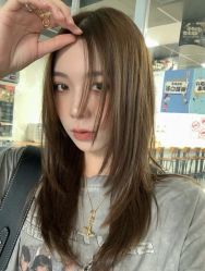 -十六番发型师事务所