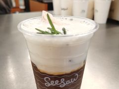 云朵桃桃冷萃-Seesaw Coffee(上海国金中心店)