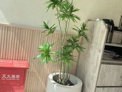 -必胜客(WOW西丽店)