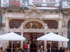 -Majestic Café