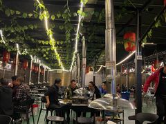 大堂-胡四哥特色火盆烧烤(总店)