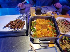 -燥次·烧烤酒场(万象城店)