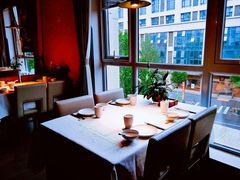 靠窗位-大鸭梨烤鸭(枣园店)