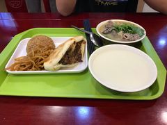 -老回回烩面馆(左家庄店)