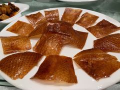 金牌片皮鸭-亢龙太子酒轩(东湖店)