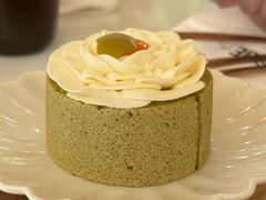 -VERIE BAKEHOUSE