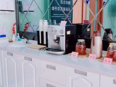 -茂菊口腔连锁(浦东南路店)