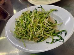 -明记烧鱼美味店