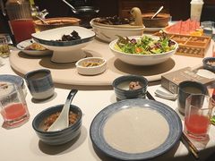 -八府香鸭·啫啫煲(华山路店)