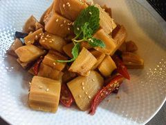 -有喜胶东小馆(太申祥和店)