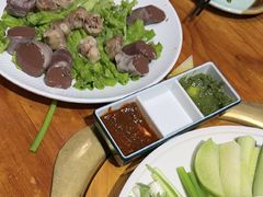 -一群羊手扒肉·火锅·早茶(远东公寓店)