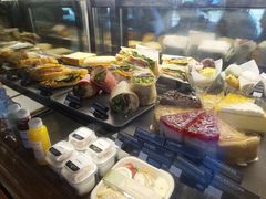 -星巴克臻选(惠州华贸天地1楼店)