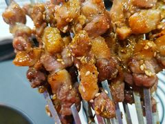 -许哥东北烧烤·铁丳烤串·宫后夹肉(繁花中心店)