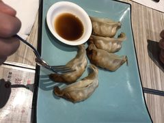 -必胜客(证大大拇指店)