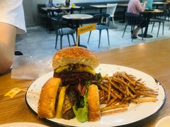 -HELLO 27 意面·沙拉·帕尼尼