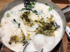 奶汤慢煨鱼三宝手工粉-小满手工粉(上海品尊国际店)
